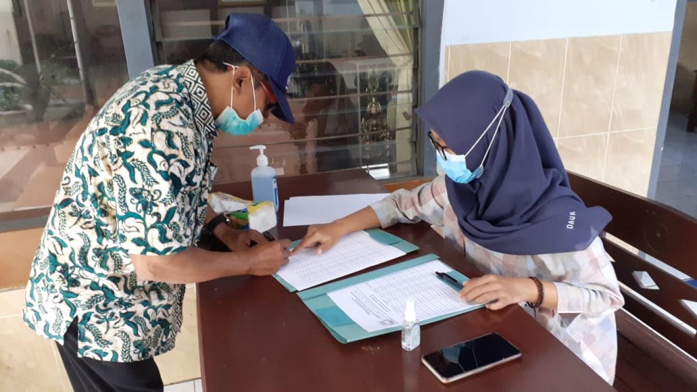 PENCAIRAN INSENTIF RT DAN RW