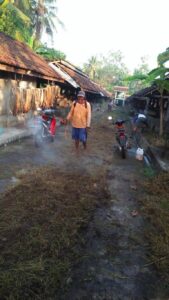 KEGIATAN KELOMPOK TERNAK SAPI SUMBER REJEKI PADUKUHAN GRAJEGAN