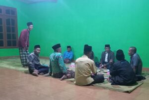 RAPAT PANITIA PEMINDAHAN MAKAM YANG TERDAMPAK PROGRAM NASIONAL PEMBANGUNAN JALAN TOL JOGJA BAWEN