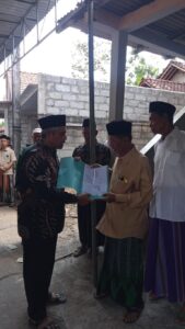 PENYERAHAN AKTA KEMATIAN UNTUK WARGA MARGOKATON PROGRAM LUKADESI PADUKUHAN SOMOKATON