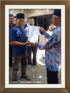 PENYERAHAN AKTA KEMATIAN UNTUK WARGA MARGOKATON PROGRAM LUKADESI BULAN MARET PADUKUHAN SEYEGAN TAHUN 2025