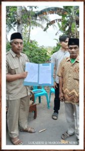 PENYERAHAN AKTA KEMATIAN UNTUK WARGA MARGOKATON PROGRAM LUKADESI BULAN AGUSTUS TAHUN 2025 PADUKUHAN NGARAN